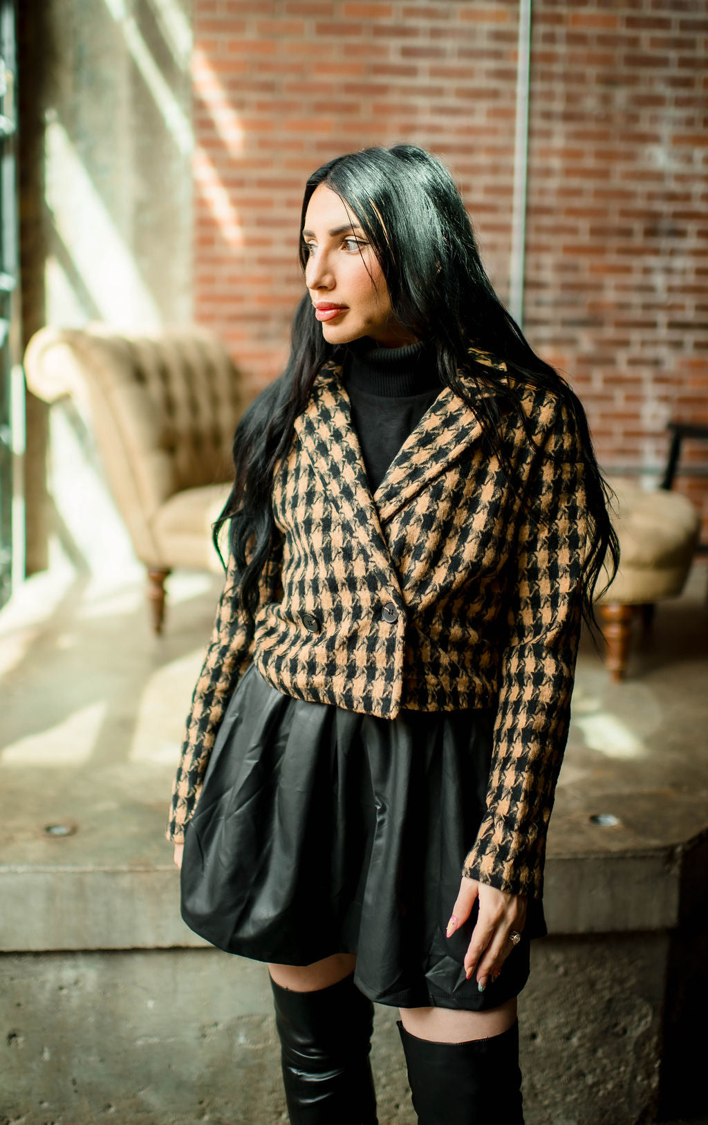 Chic & Leather Skirt