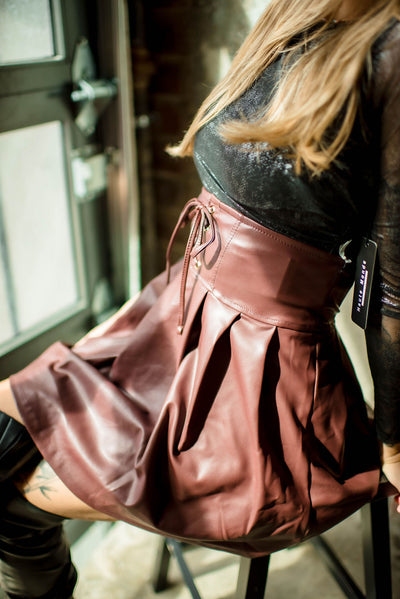Chic & Leather Skirt